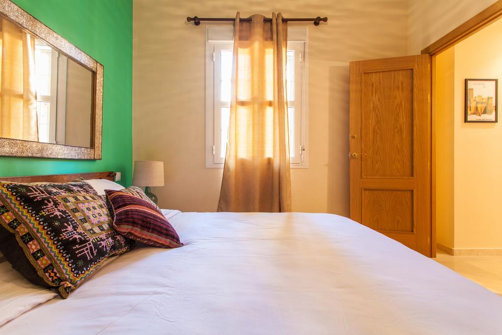 Bedouin Chic Rooftop - Space Maison Apartments Sevilha Exterior foto